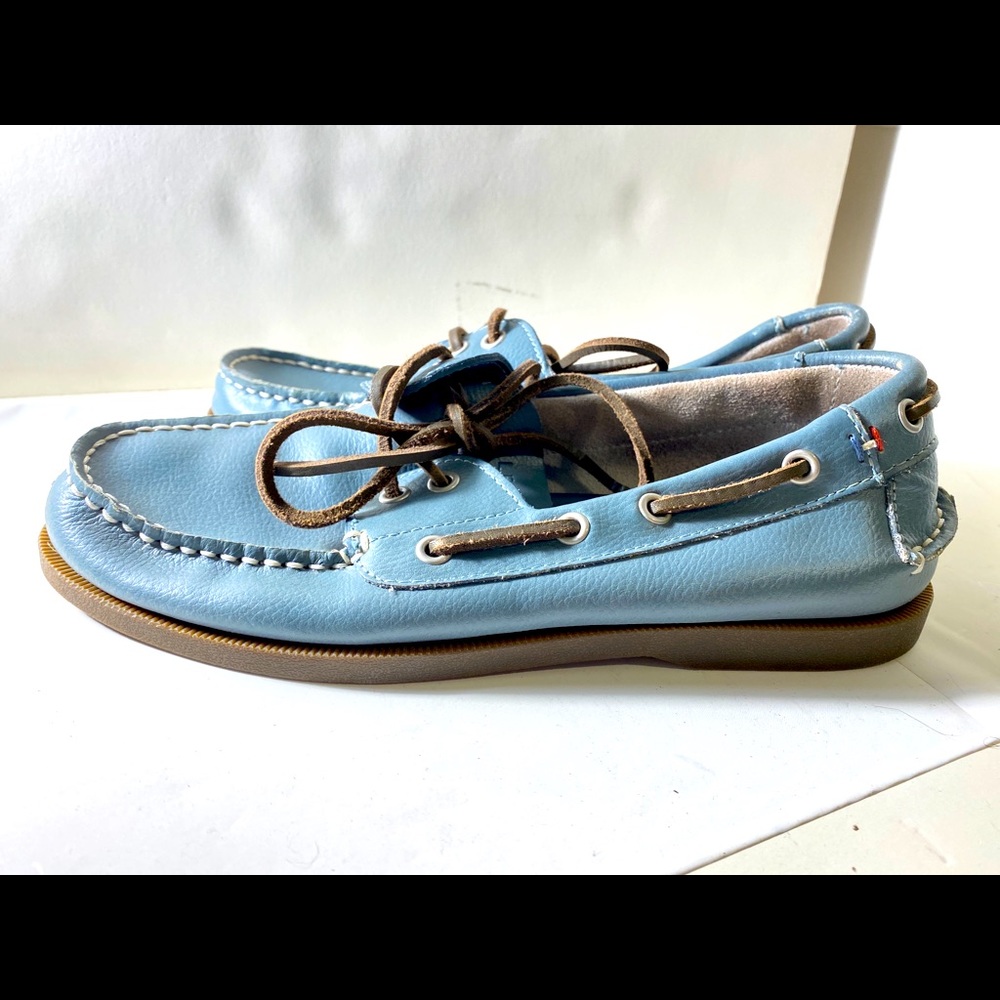 Tommy Hilfiger leather flats